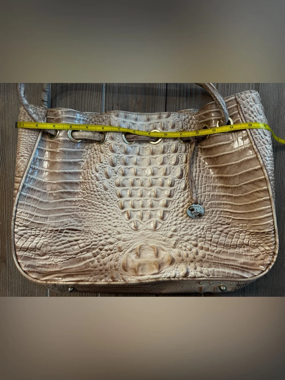 Brahmin Large Duxbury Drawstring Bucket Bag in Parchment Melbourne croc embossed
